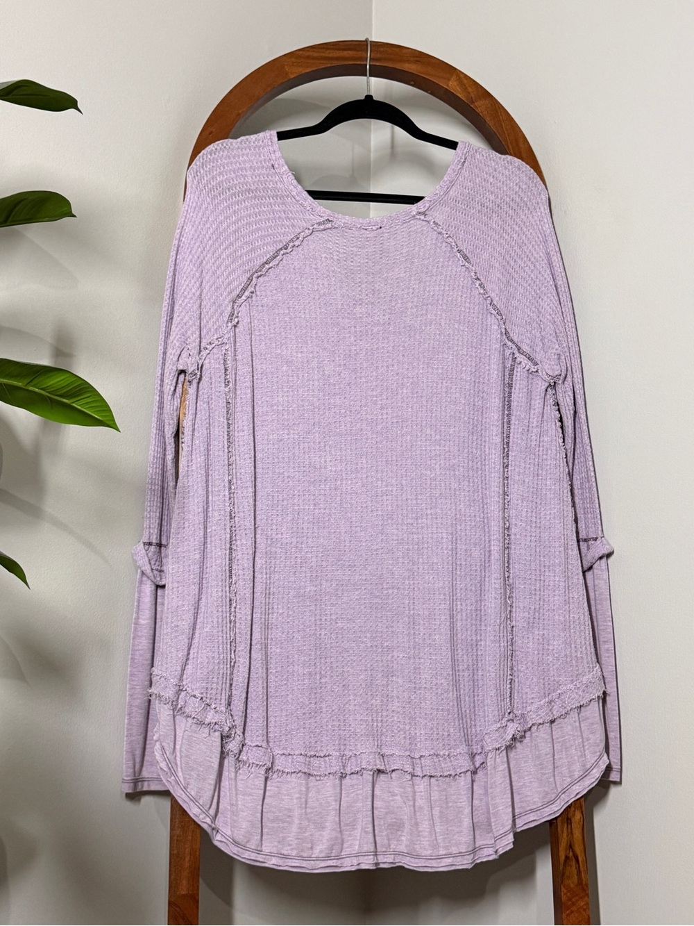 Free People We The Free MEDIUM Lavender Purple Laguna V Neck Thermal Top - Picture 2 of 8